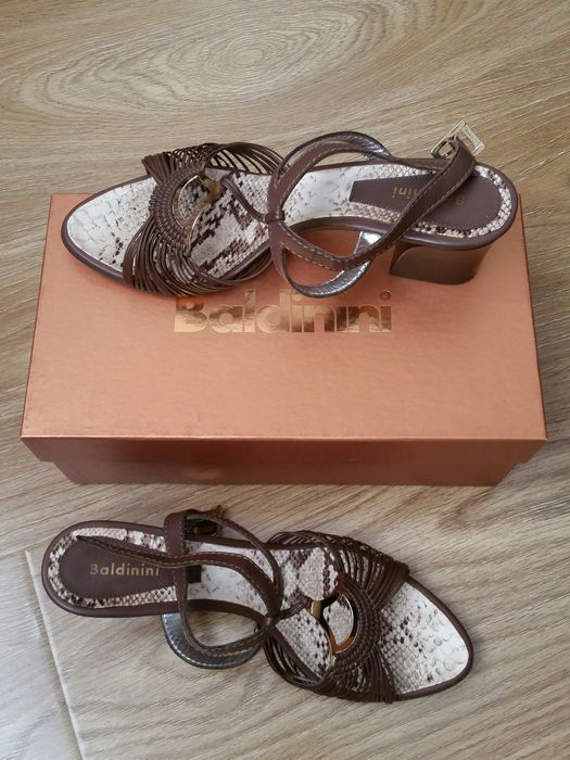 Босоножки Baldinini, Италия