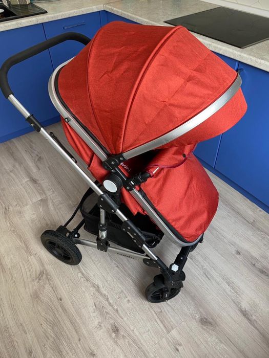 продам детскую коляску