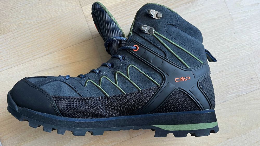 Bocanci CMP Moon Mid Waterproof - piele, impermeabil, talpa Vibram, 44