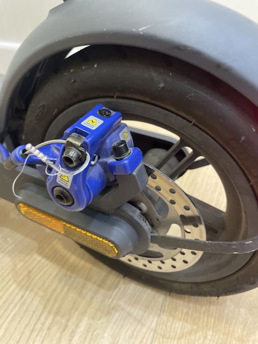 Электросамокат Mi Electric Scooter 3