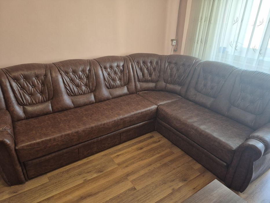 Coltar extensibil + canapea 2 locuri piele