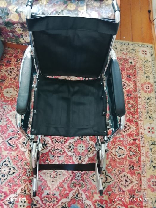 Кресло инвалидное