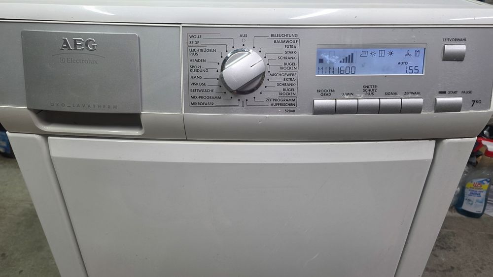 Сушилня AEG T59840