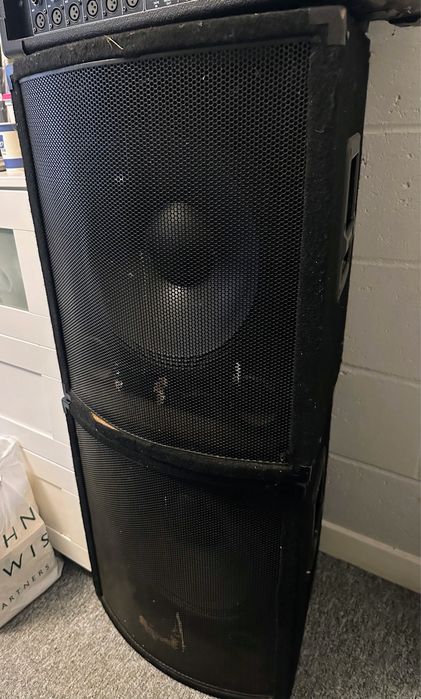 Mixer amplificat si subwoofere de putere