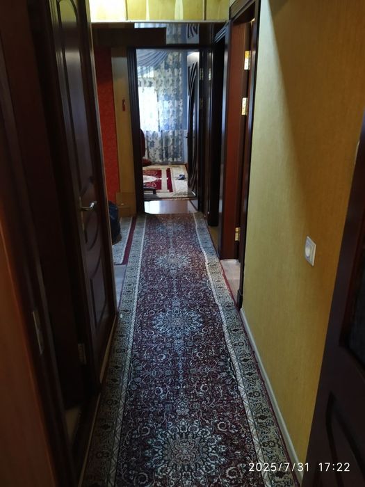 Продаётся своя 5 комнатная квартира 2 этаж пятиэтажный дом