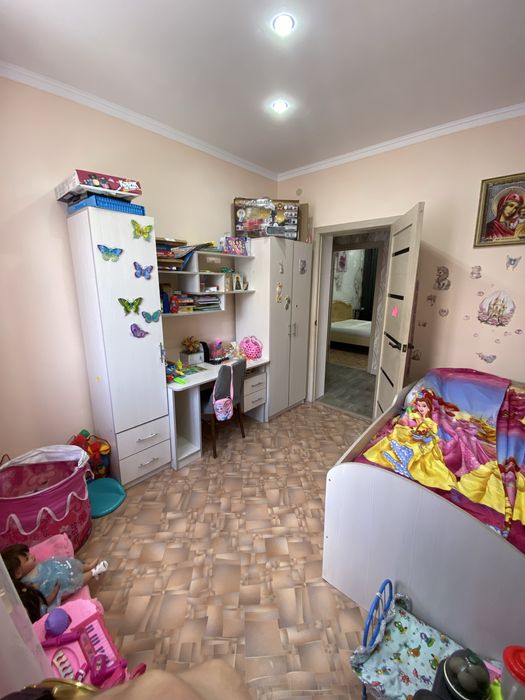 Продаются два дома с магазином