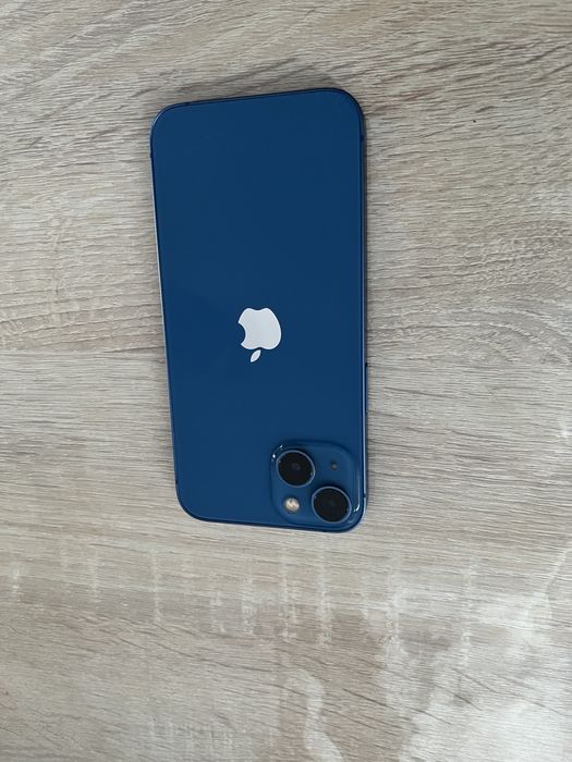 Айфон Iphone 13.
