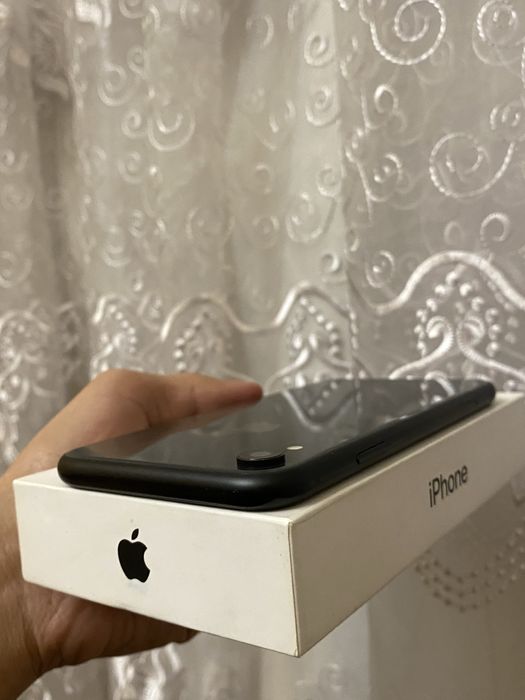 IPhone XR Yengide holati