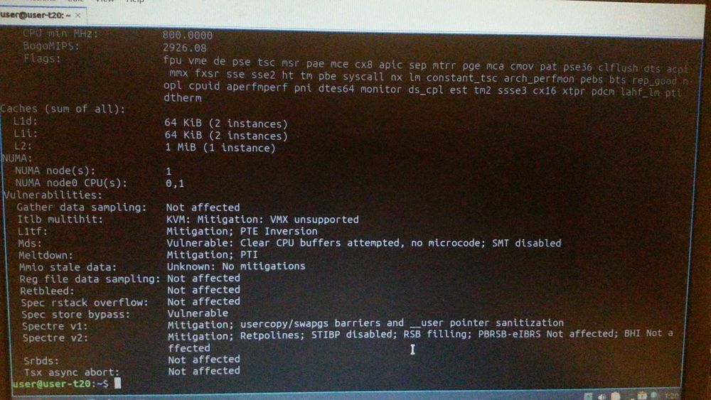 Лаптоп Toshiba Satellite L40-14F с дефекти за лека работа или за части