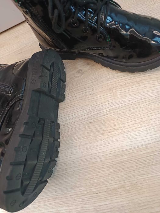 Детски зимни естествена кожа Trespass и боти черен лак