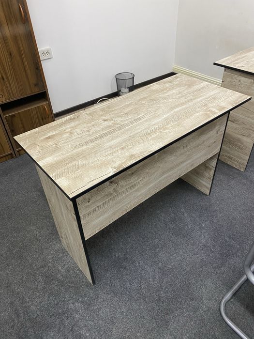 Stol sotiladi 120 x 60