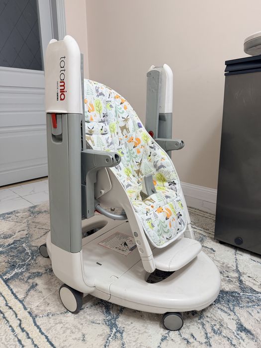 Стульчик-качалка 2в1 для кормления Peg Perego