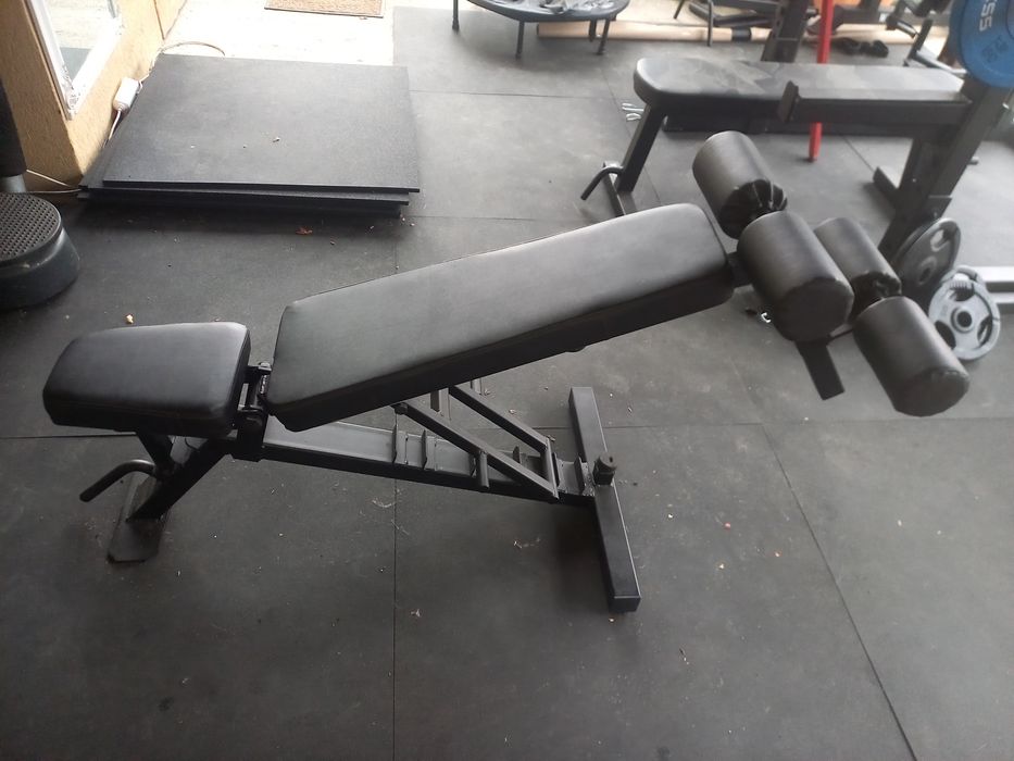 bell squat T- bar aparat fitness profesionale Pulldown  ramat spate