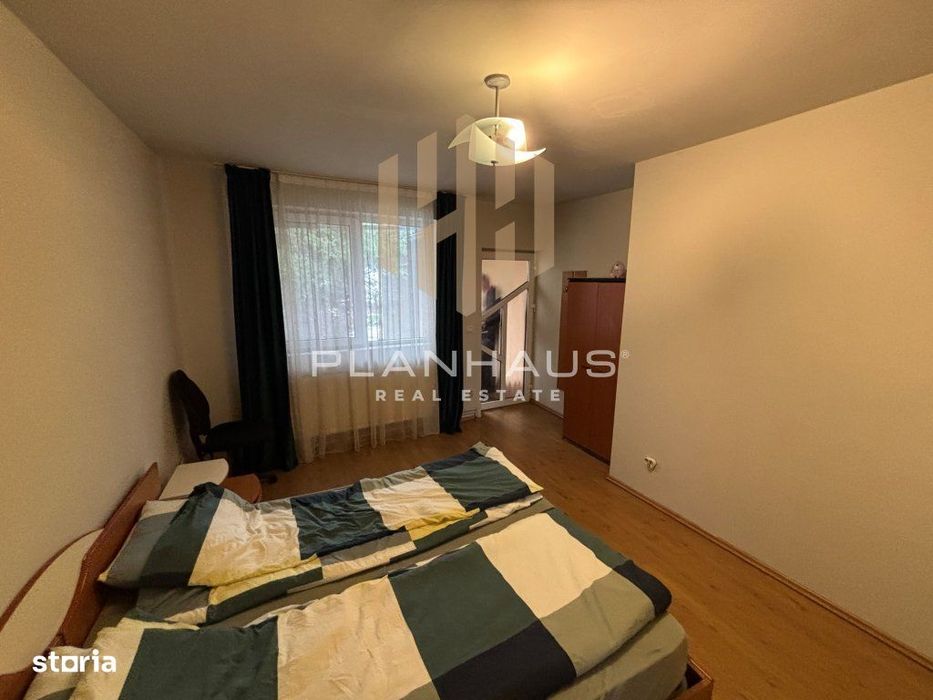 Închiriere - apartament cu 3 camere - Zona Piata Izvoare