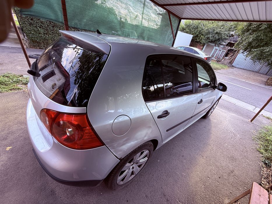 Vand    Golf   5