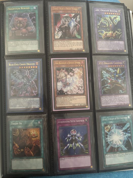 Yu-gi-oh  карти