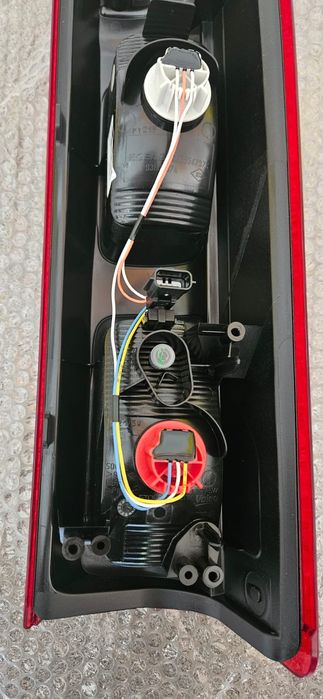 Stop spate Opel Vivaro B stanga, Renault Trafic 3, Gm93867974