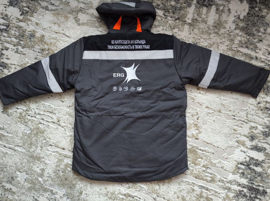 Продам спецодежда зимняя