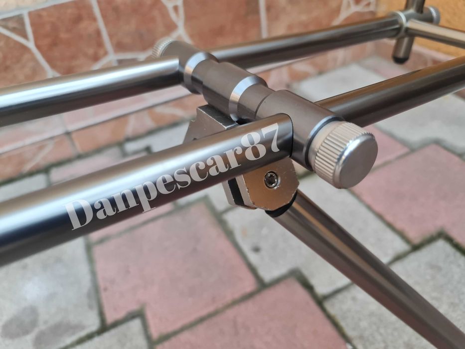 Rod pod (Quad Pod) Full metal silver cu 3 SAU 4  posturi model FL145