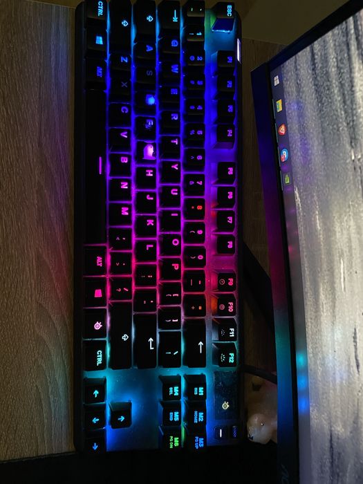 Мощен Gaming Setup