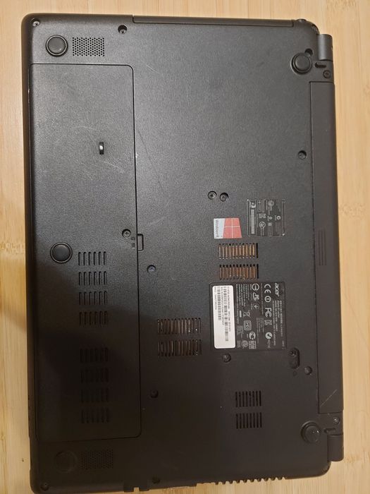 Laptop Acer E1 572G i5 4200U