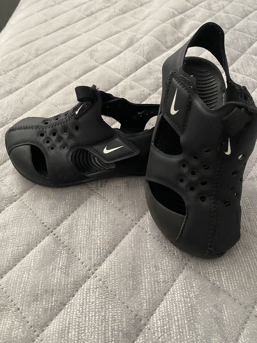 Сандали Nike 25 номер