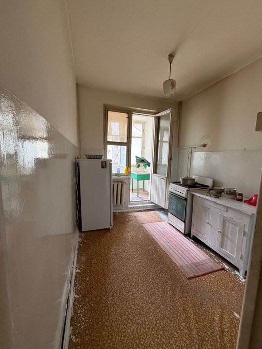 Уй сотилади 2 хона срочно