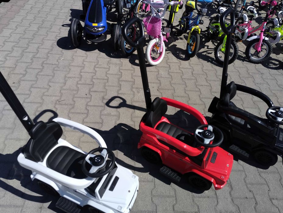 MERCEDES Кола за яздене с дръжка Mercedes-benz G350d