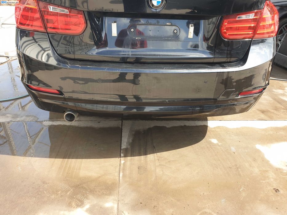 Bara Spoiler Spate cu Locas Senzori Parcare BMW Seria 3 F30 Sedan Berlina NFL Non Facelift 2011 - 2014 Culoare 475 Black Sapphire Metallic [K6662]