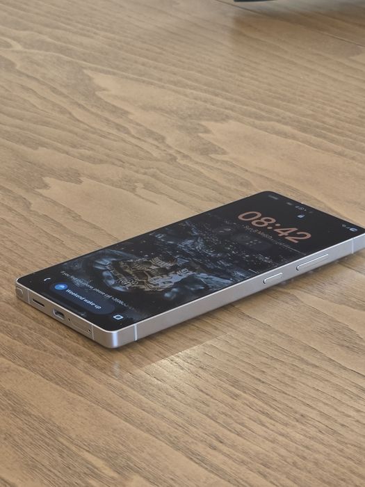 Samsung Galaxy S25 Ultra 512GB Titanium White с гаранция