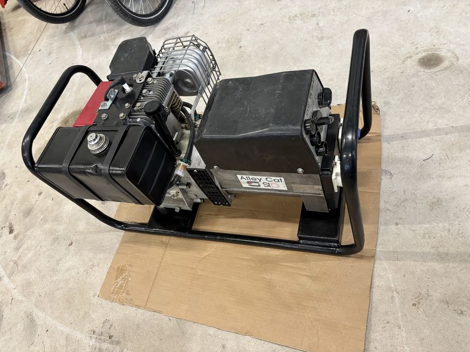 Генератор за ток и заваръчен апарат