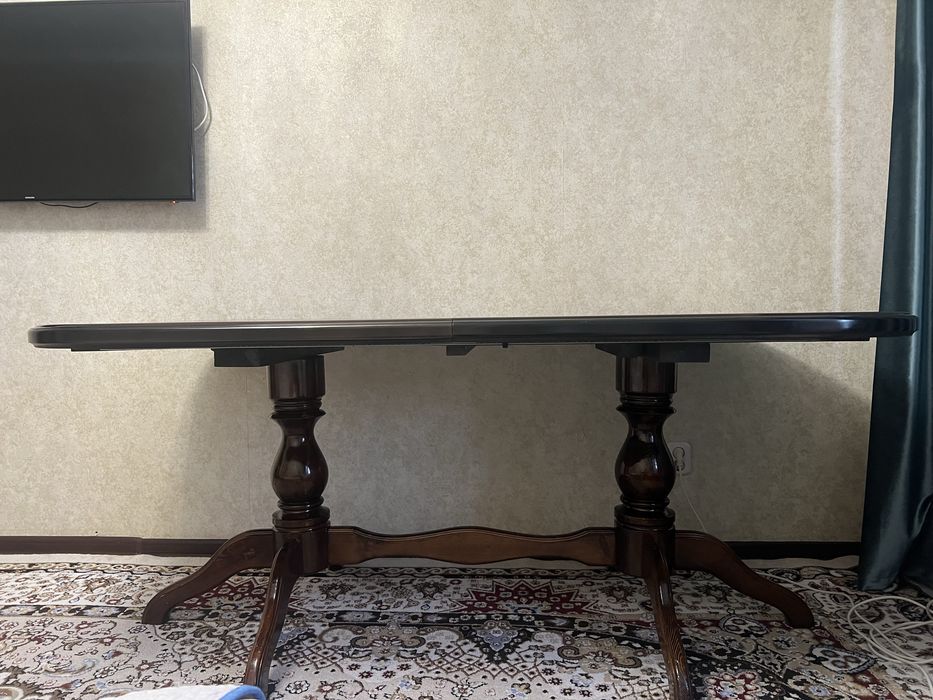 Продаю раздвижной стол