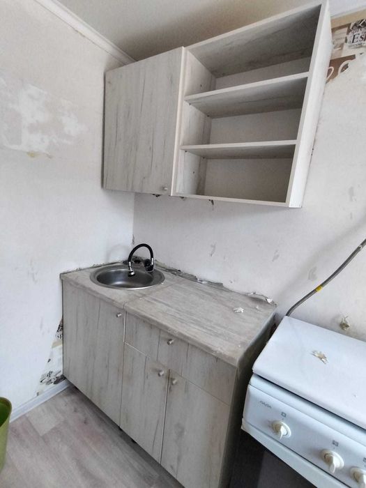 Продам гарнитур в хорошем состоянии