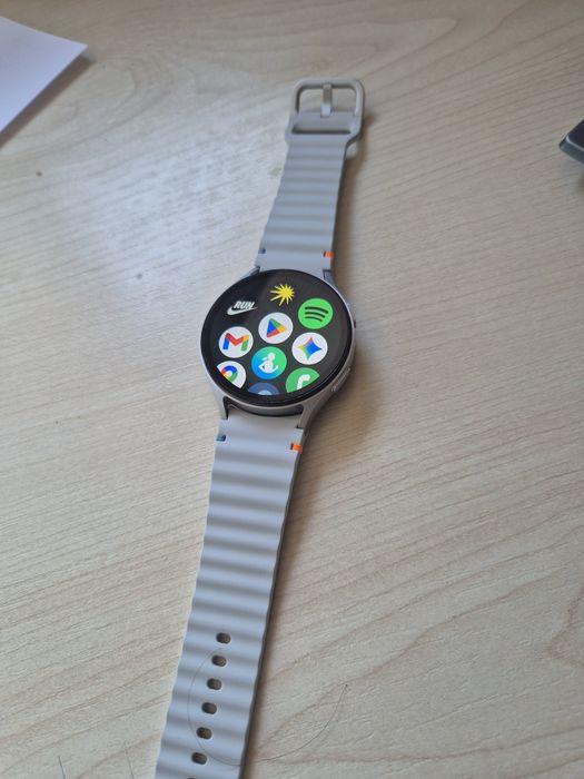 Galaxy Watch 7, Silver 44mm
