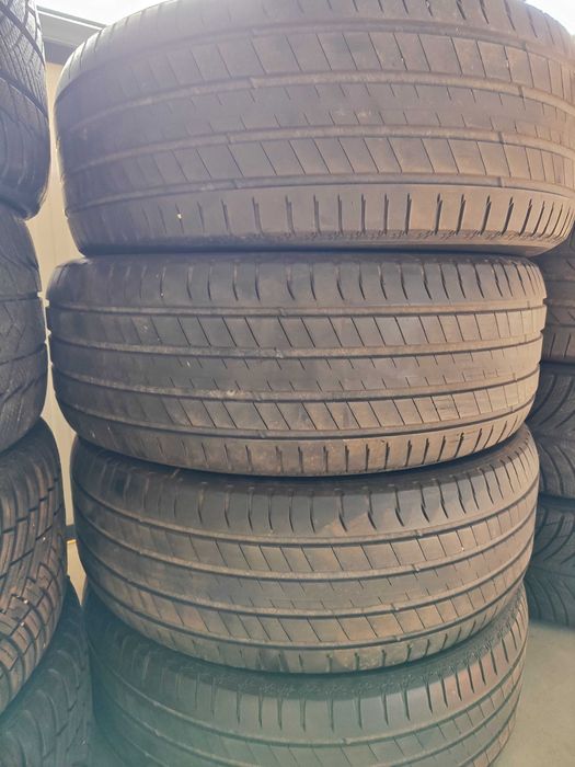 4бр.летни гуми 235/60/18 Michelin гр. Нови пазар • OLX.bg