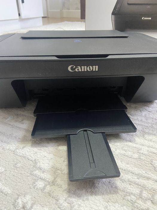 Продам почти новый принтер canon