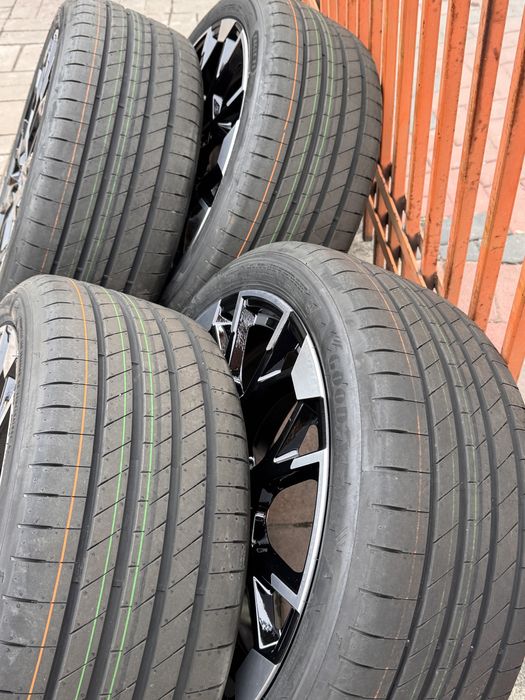 Jante/Roti 19" M 977  vara O.E. Bmw Seria 1 2 3 G20 Noi dot 2025