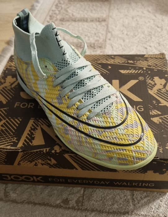 Продам сороконожки новые