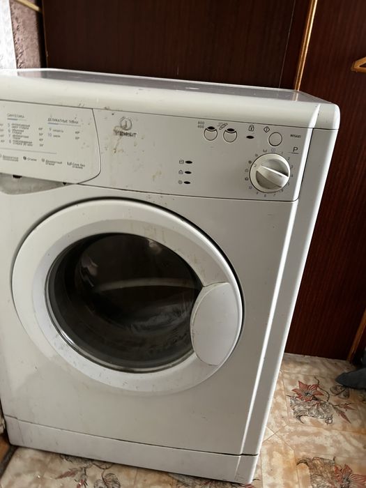 Стиральная машинка indesit б/у