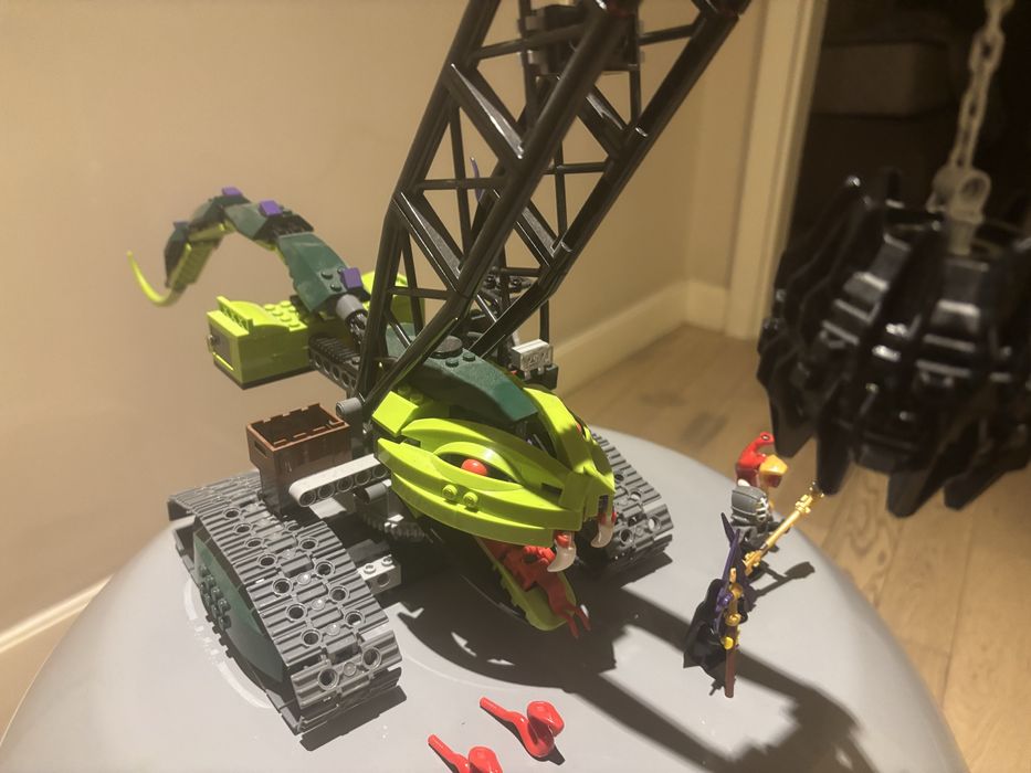 Lego Ninjago 9457 Fangpyre Wrecking Ball