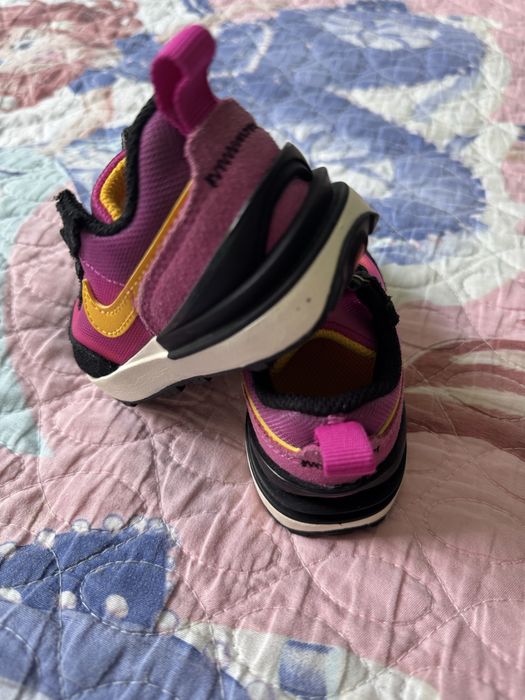 Продаются фирменные новые кросовки