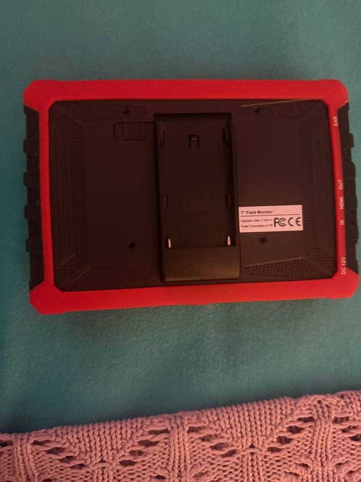 Продам Blackmagicdesign Pocket Cinema Camera 4K линза Sigma 16 mm