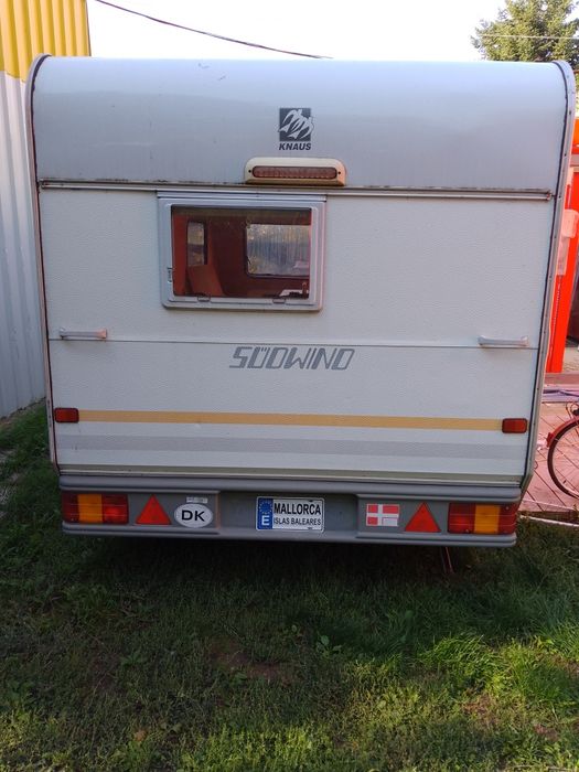 Каравана Кемпер 600 лв за оборудването.