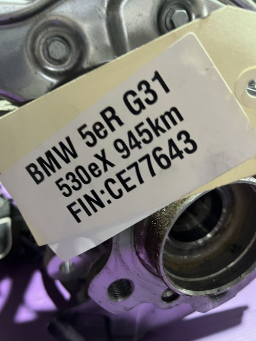 Fuzeta spate stânga completa cu brate si rulment BMW G30 G31