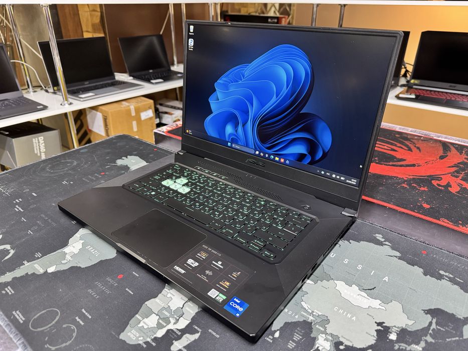 Игровой Asus TUF Gaming Dash F15 Core i5-11300H/16GB/SSD512GB/RTX3050