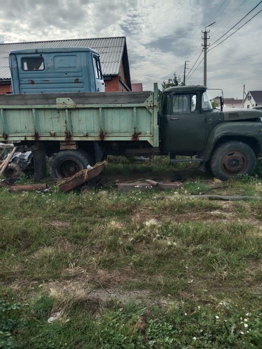 Продам ЗИЛ шасси