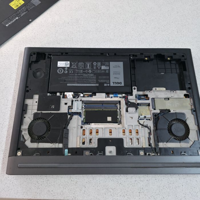 Laptop gaming dell p65f, pentru piese