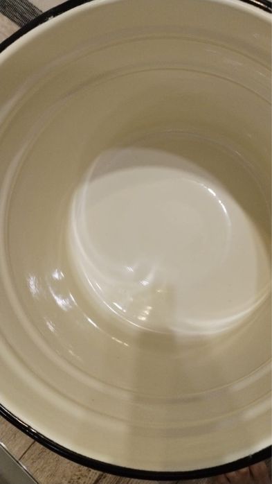 Кастрюля эмалированная 20 литров