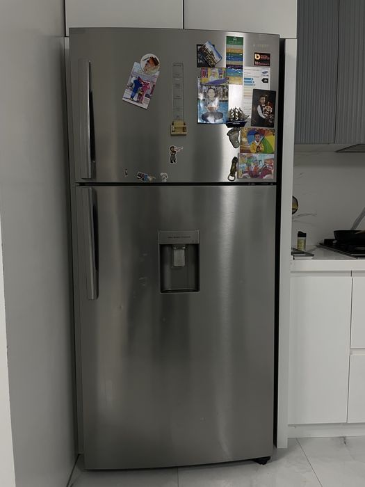 Холодильник samsung