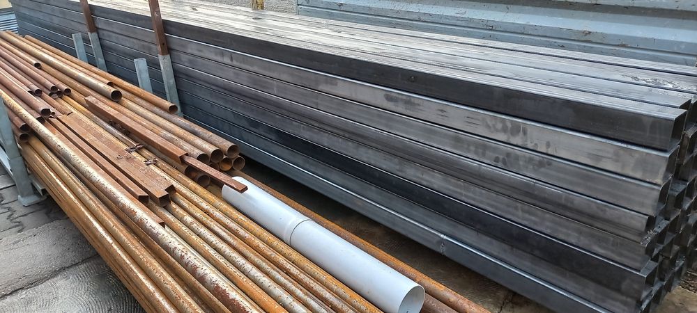 Черен профил 80х80х3, 6 метра дължина.